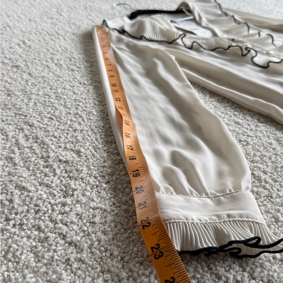 Zara Cream Ruffle Blouse - Picture 5 of 6